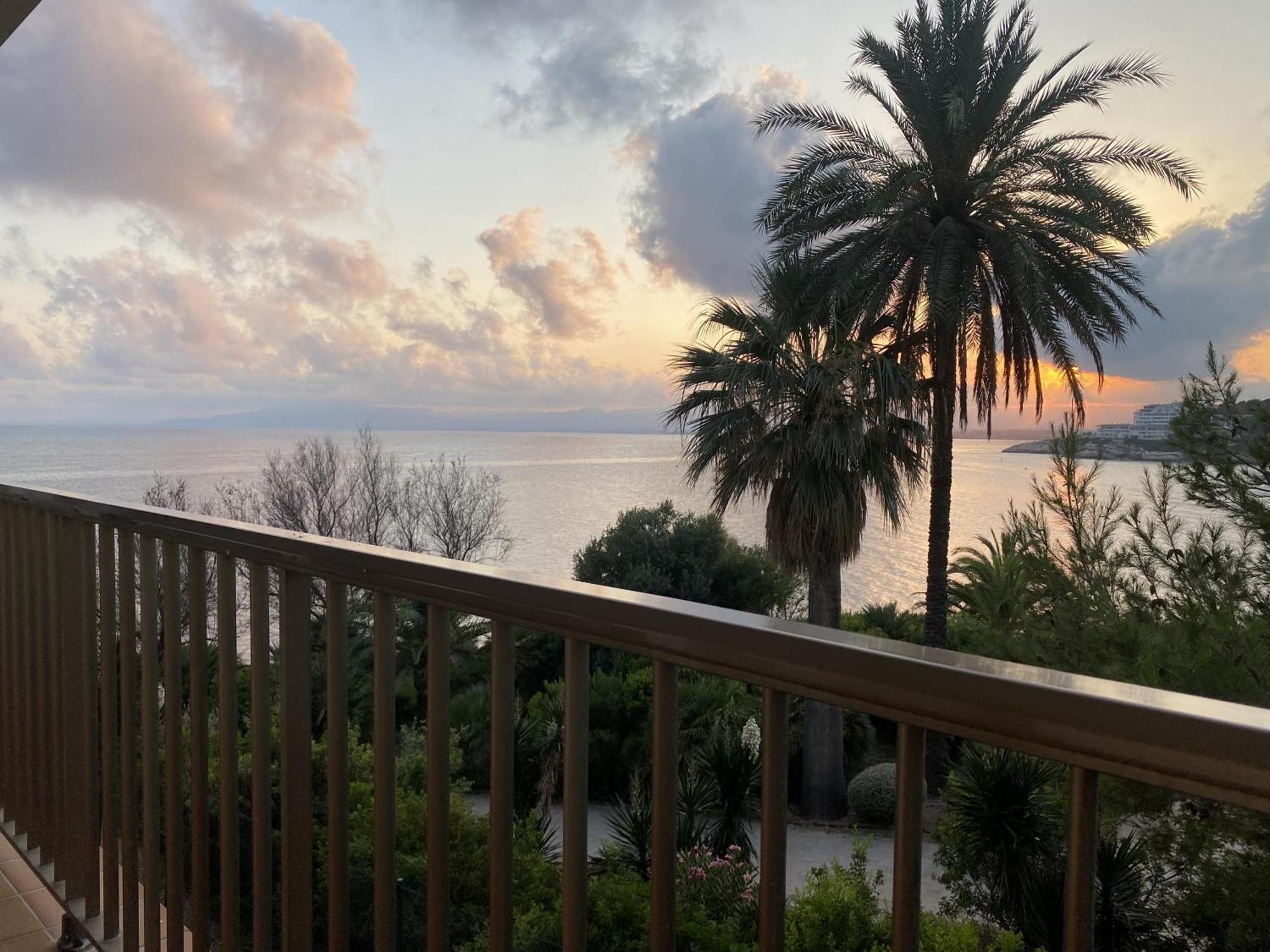 For A Stay Sant Jordi Sunset Salou Exterior photo